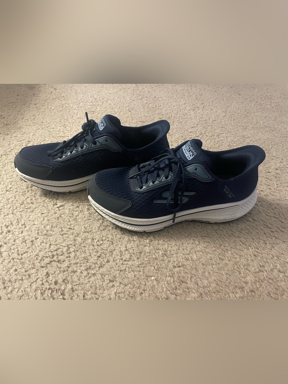 Skechers Women’s Navy and White Performance Running Sneakers